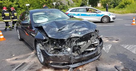 Znów wypadek w Nieżychowie. Zderzyły się 3 auta