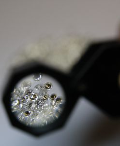 Kradzież rodem z filmu. Diamenty zniknęły w ułamku chwili