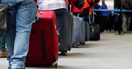 Okradał pasażerów na lotnisku. Uzbierał niebanalną kwotę