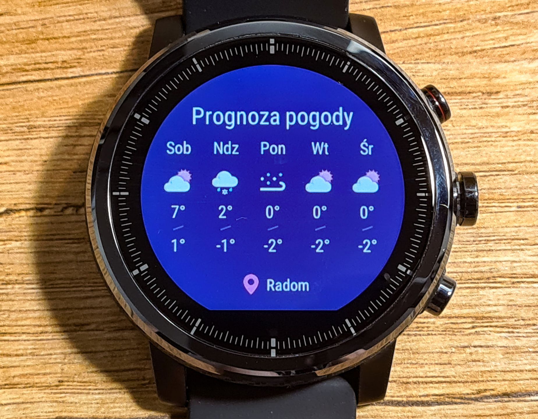 Test Amazfit Stratos: Solidny średniak nie tylko dla sportowców 12