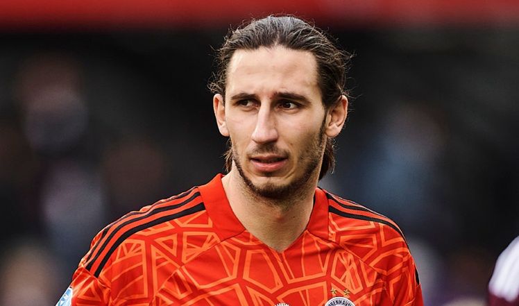 Kamil Grabara