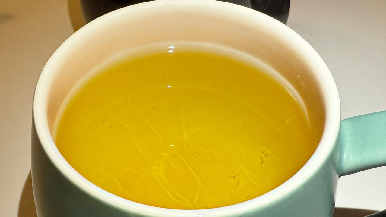 Najrzadsza na świecie herbata. Czy działa jakoś inaczej?