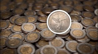 Była wybijana w Polsce. Ta pięciozłotówka jest warta nawet 100 tys. zł