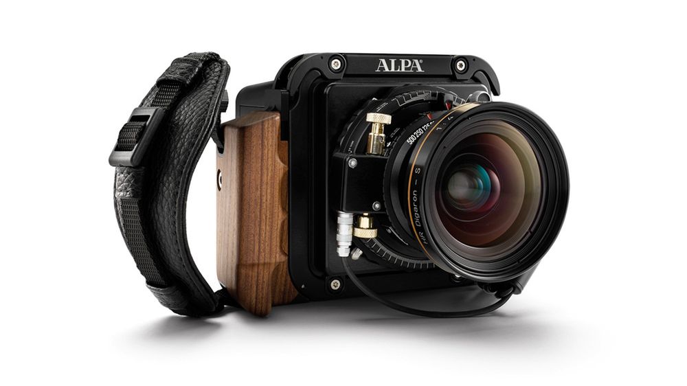 Co powiecie na średnioformatowego bezlusterkowca od Phase One i Alpa? 1