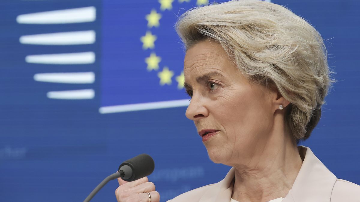 President of the European Commission Ursula von der Leyen speaking at a joint press conference with the Czech Republic Prime Minister Petr Fiala and President of the European Council Charles Michel after the European Council summit. The President of the Commission talks to the media and answer questions of journalists at a press conference. The EUCO, EU leaders summit focused to the energy crisis and assisting Ukraine as the Russia Ukraine conflict continues. European Council in Brussels in Belgium on 15 December 2022  (Photo by Nicolas Economou/NurPhoto via Getty Images)