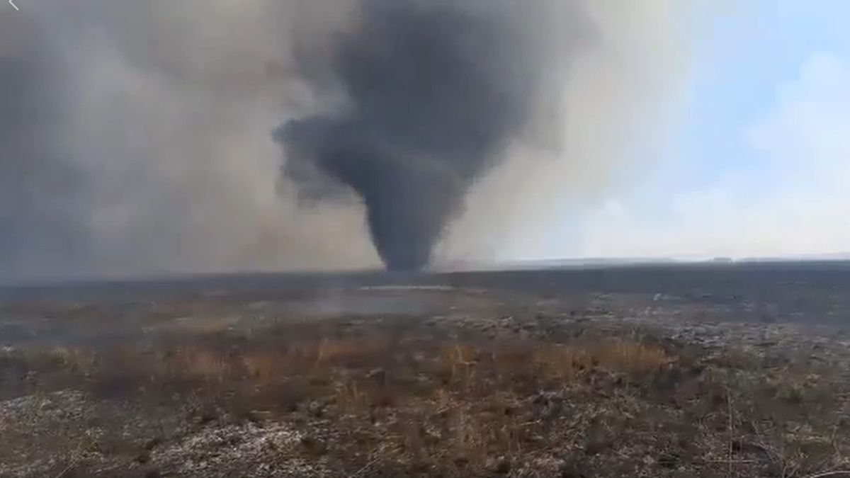 Wiry ognia przypominające tornado zarejestrowane w BPN