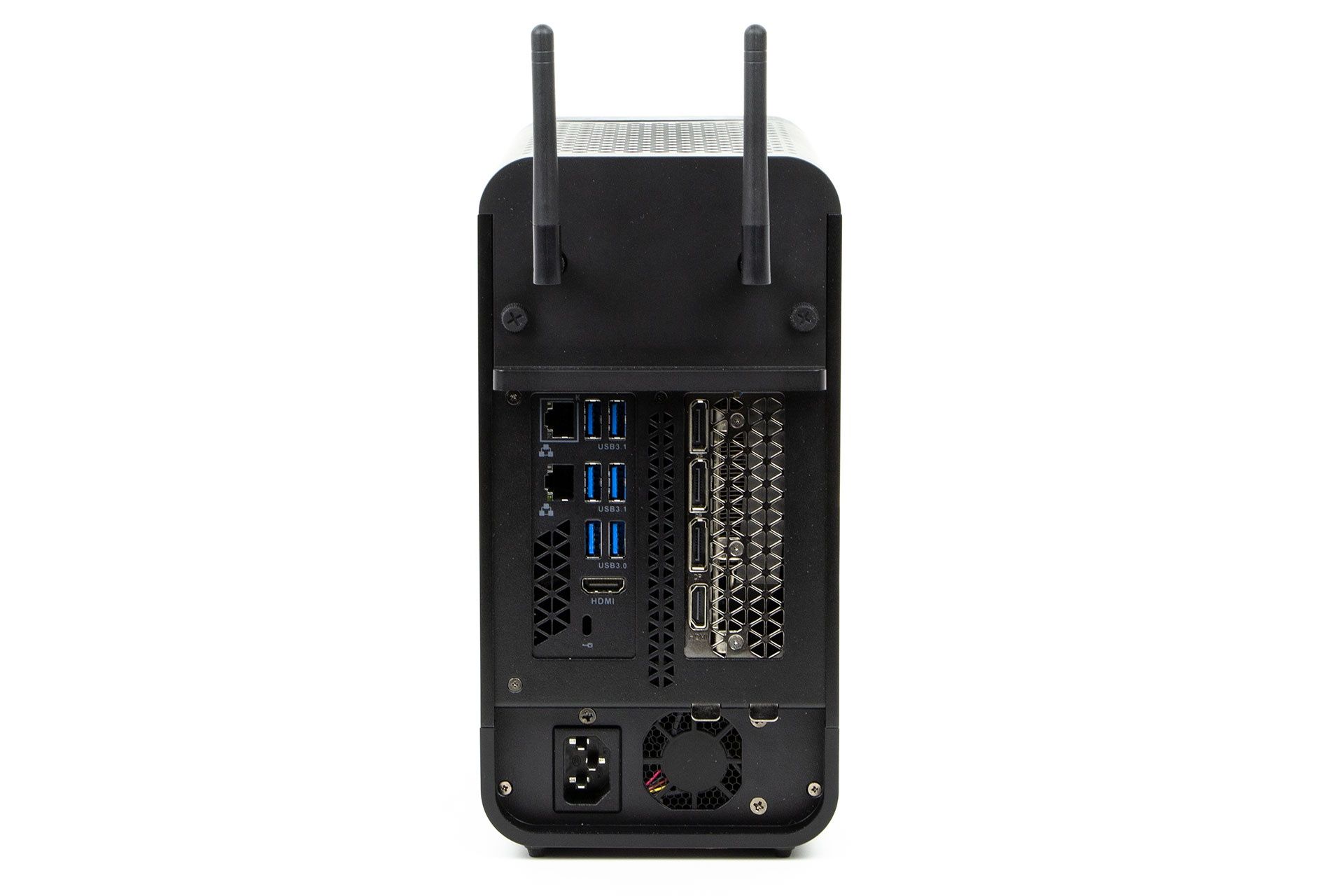 Zotac ZBOX Magnus One ECM73070C - porty