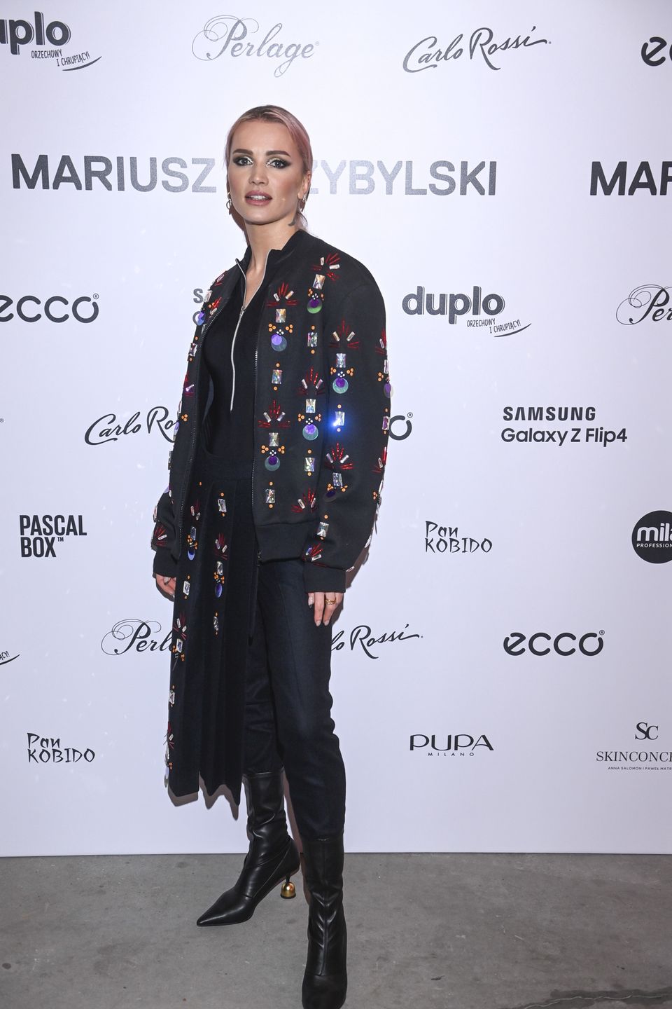 Maffashion komentuje nową piosenkę Shakiry! 