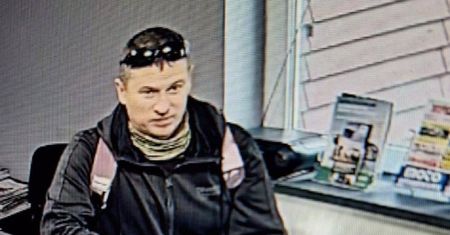 Byli w jego rodzinnym mieście. "On chodził z moją córką do klasy"