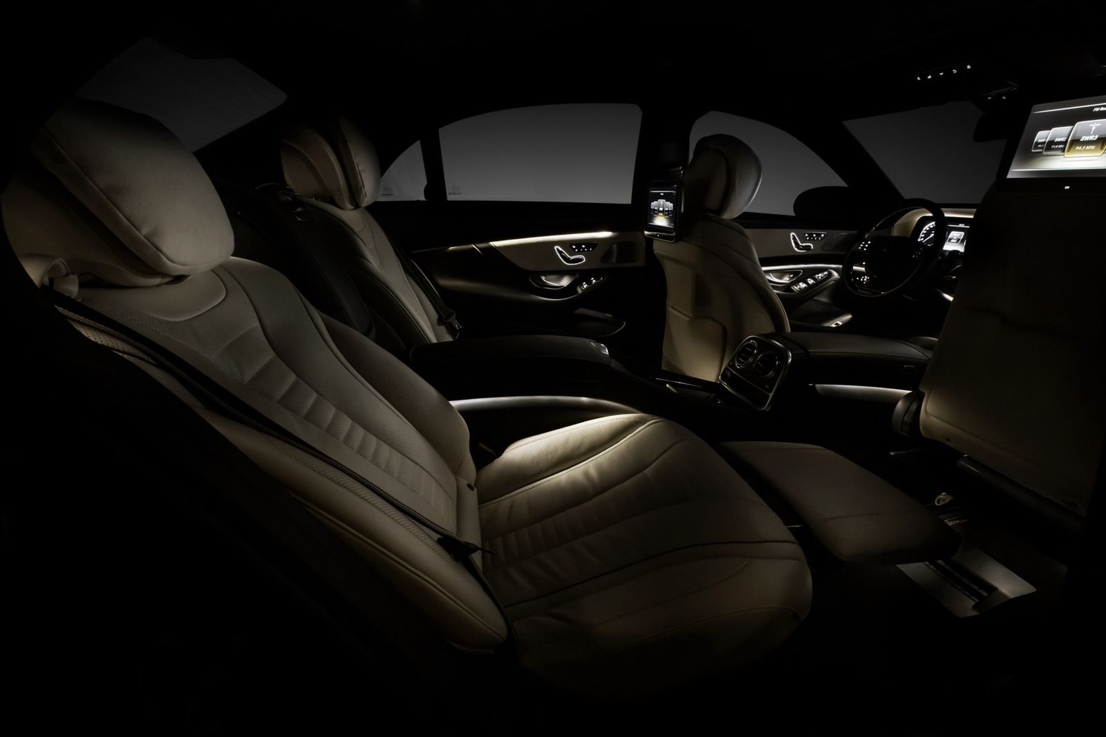 Mercedes-Benz klasy S W222 [galeria] 48