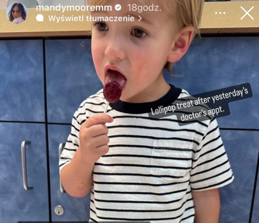 August Goldsmith, syn Mandy Moore