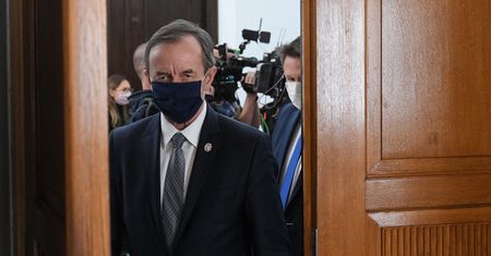 Kolejna wojna o wybory prezydenckie. Marszałek Senatu Tomasz Grodzki nie chce ustąpić PiS