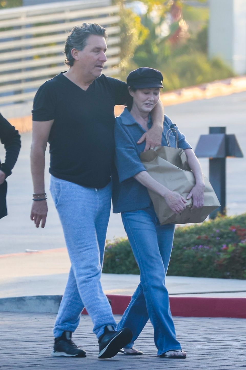 Shannen Doherty z przyjaciółmi