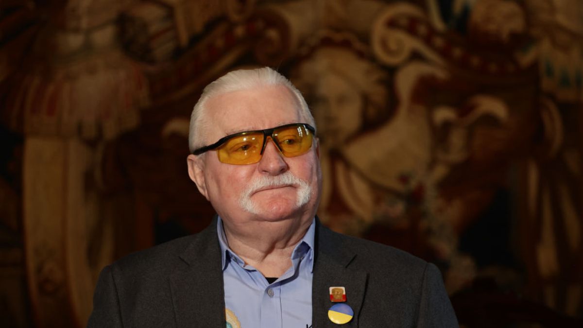 Lech Wałęsa mówił o "wspaniałym początku"