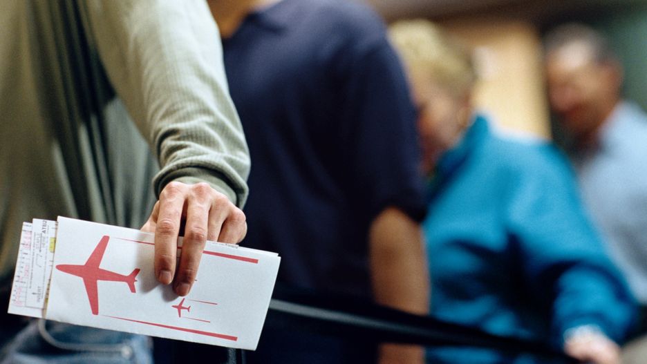 Eksperci wyjaśniają, kiedy najlepiej kupować bilety lotnicze
