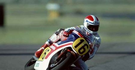 Freedie Spencer promuje kask Arai