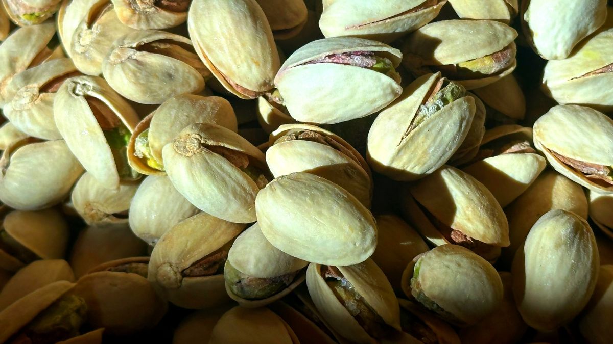 Pistacje to nie tylko smaczna przekąska, ale także wartościowy składnik codziennej diety.