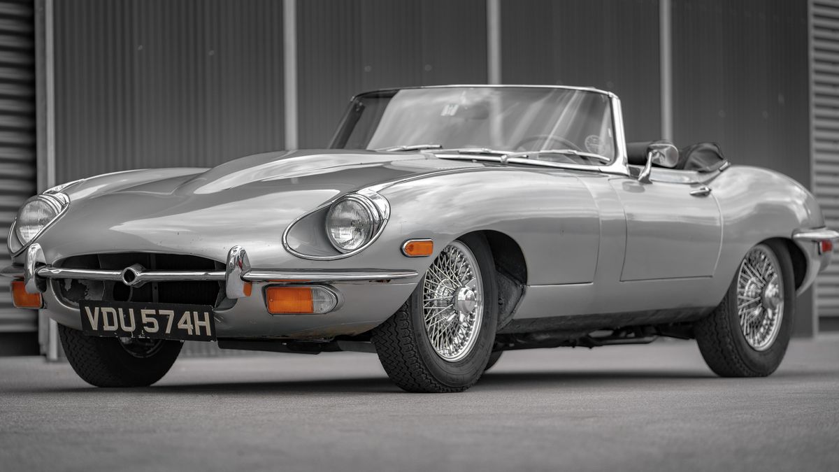 Jaguar E-Type Series II, którym jeździł Steve McQueen