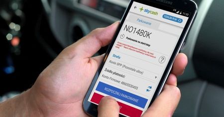 Burza wokół SkyCash. Użytkownicy skarżą się na przymusową subskrypcję