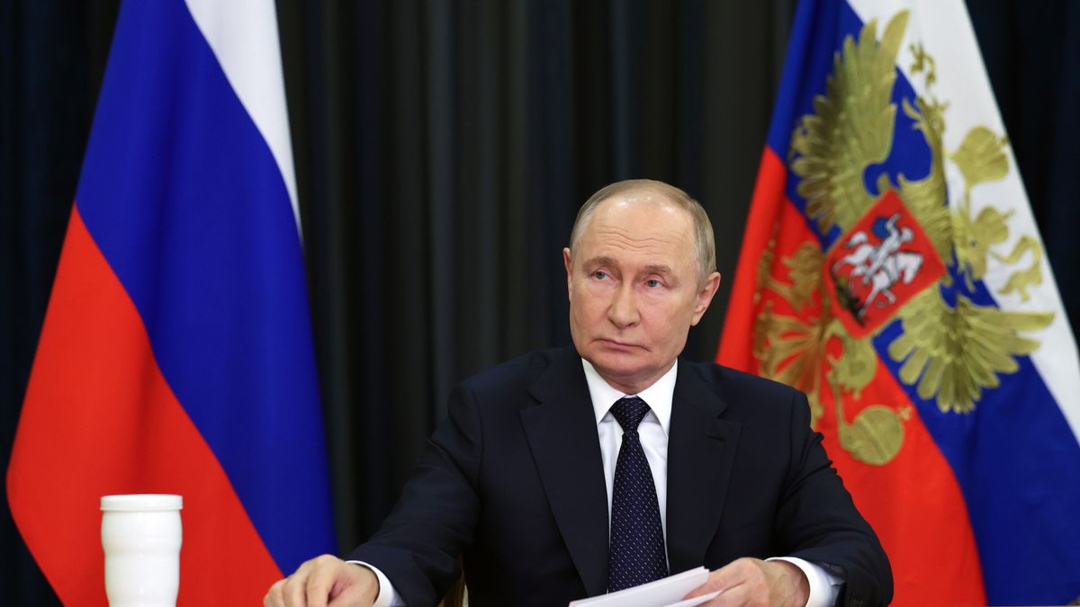 Russian President Vladimir Putin takes part in the virtual BRICS summit convened by Brazil at the Bocharov Ruchei residence in Sochi, Krasnodar region, Russia, 08 September 2025. EPA/VYACHESLAV PROKOFYEV / SPUTNIK / KREMLIN POOL MANDATORY CREDIT Dostawca: PAP/EPA.