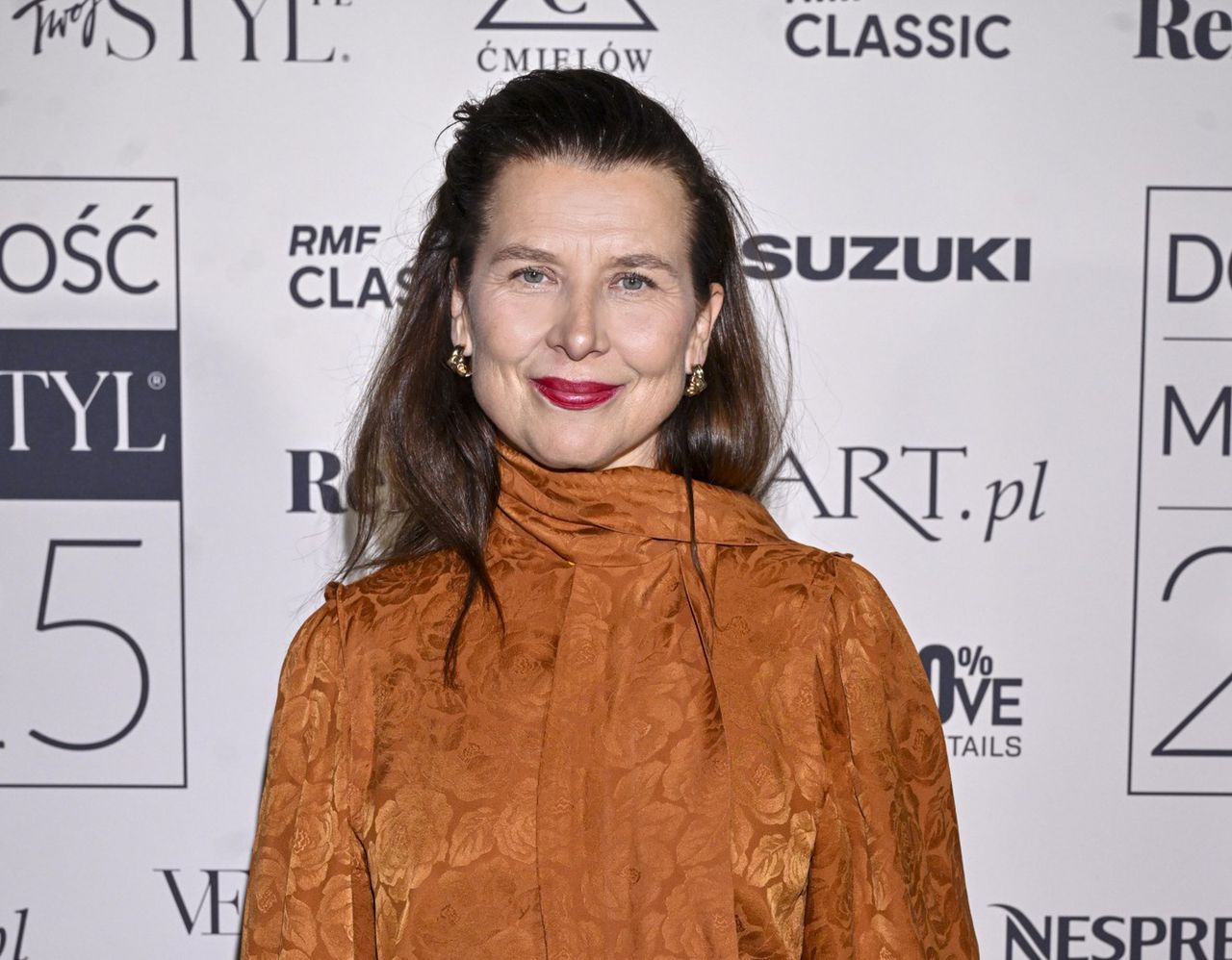 Tylko spójrzcie na jej spodnie. Ten kolor będzie hitem wiosny 2026