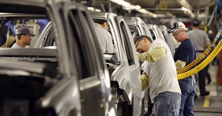 Nissan wstrzymuje produkcję elektryków w USA. Oto powód