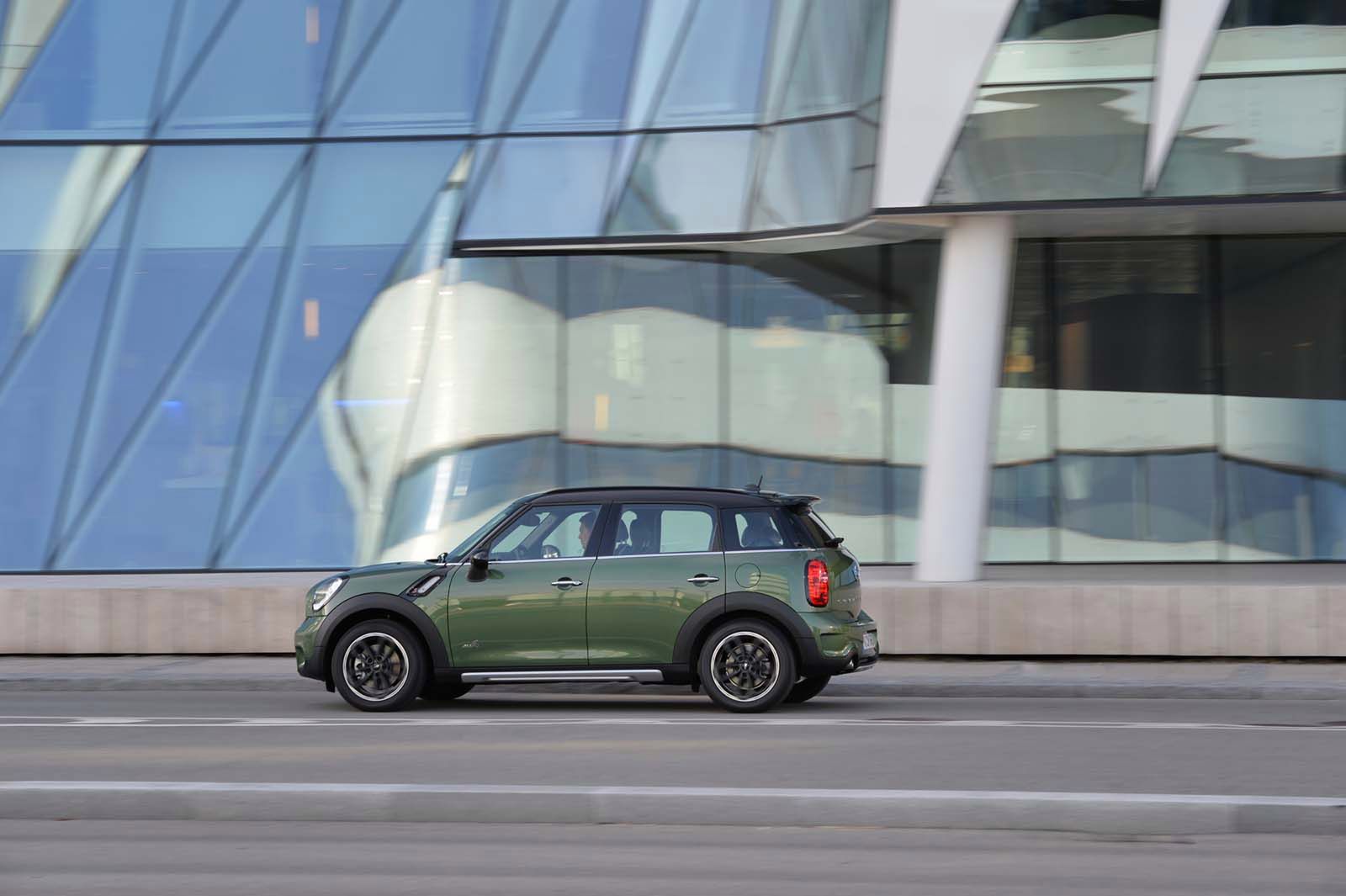 Mini Countryman po liftingu (2015) - galeria zdjęć 86