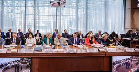 Unijny szczyt. Przywódcy wzywają do szybkiego dozbrojenia Wspólnoty