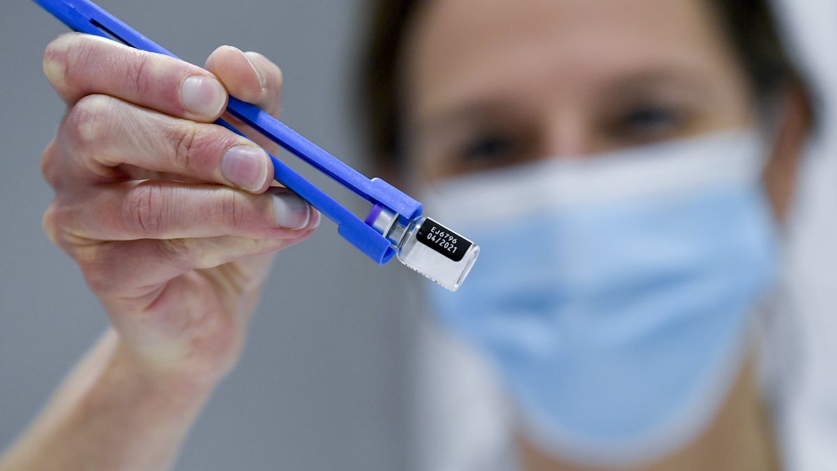 Leuven, 27/12/2020Illustration picture shows after  the delivery of the first part of the Pfizer vaccines at the UZ Leuven hospital. The second step is unfrost the vaccine before it can be given on monday to the first patient.Pix : Pfizer Covid-19 vaccine(Photo by Frederic Sierakowski / Pool / PhotoNews  via Getty Images)