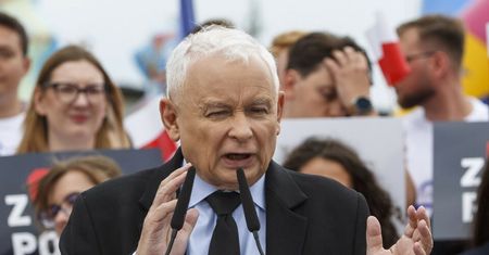 "Traci kontrolę". Reakcja na krzyki prezesa podczas festynu PiS