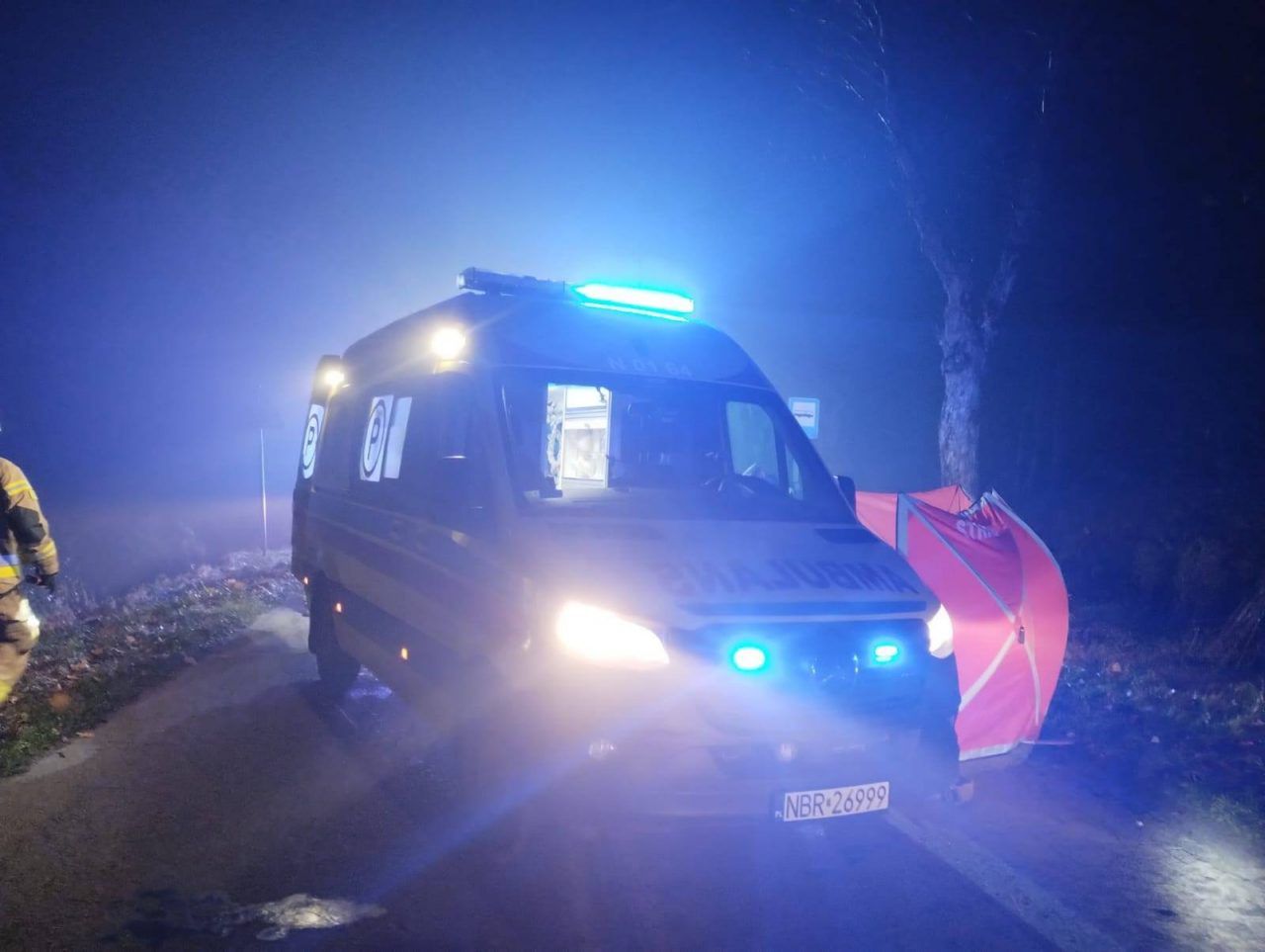 Dębowiec: Tragiczny wypadek. Kierowca zginął na miejscu