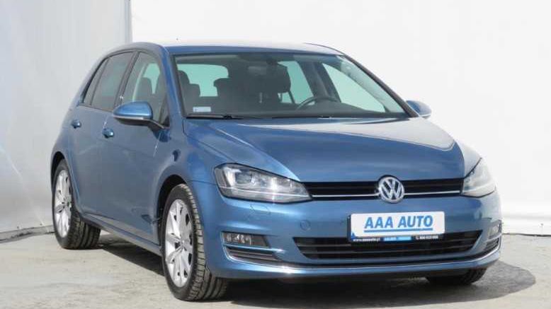 Volkswagen Golf jest typowym średniakiem - Także jeśli chodzi o czas oczekiwania na klienta.