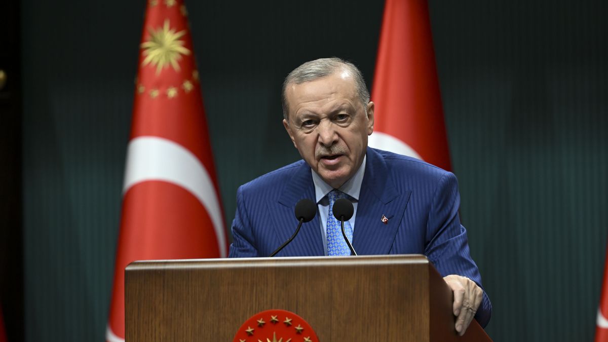 ANKARA, TURKIYE - DECEMBER 15: Turkish President Recep Tayyip Erdogan makes press statements after the cabinet meeting at the Presidential Complex in Ankara, Turkiye on December 15, 2025. (Photo by Utku Ucrak/Anadolu via Getty Images)