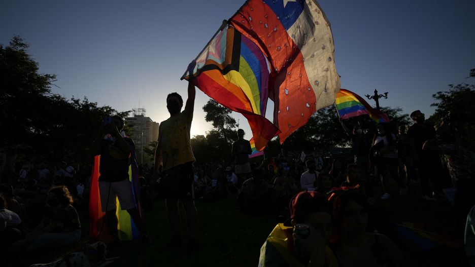 Chilijski kongres we wtorek zalegalizował małżeństwa jednopłciowe z prawem do adopcji dzieci