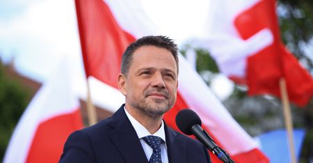"Speed dating" z Trzaskowskim w czasie debaty Republiki, ulotki do 100 tysięcy mieszkań. Znamy plan sztabu