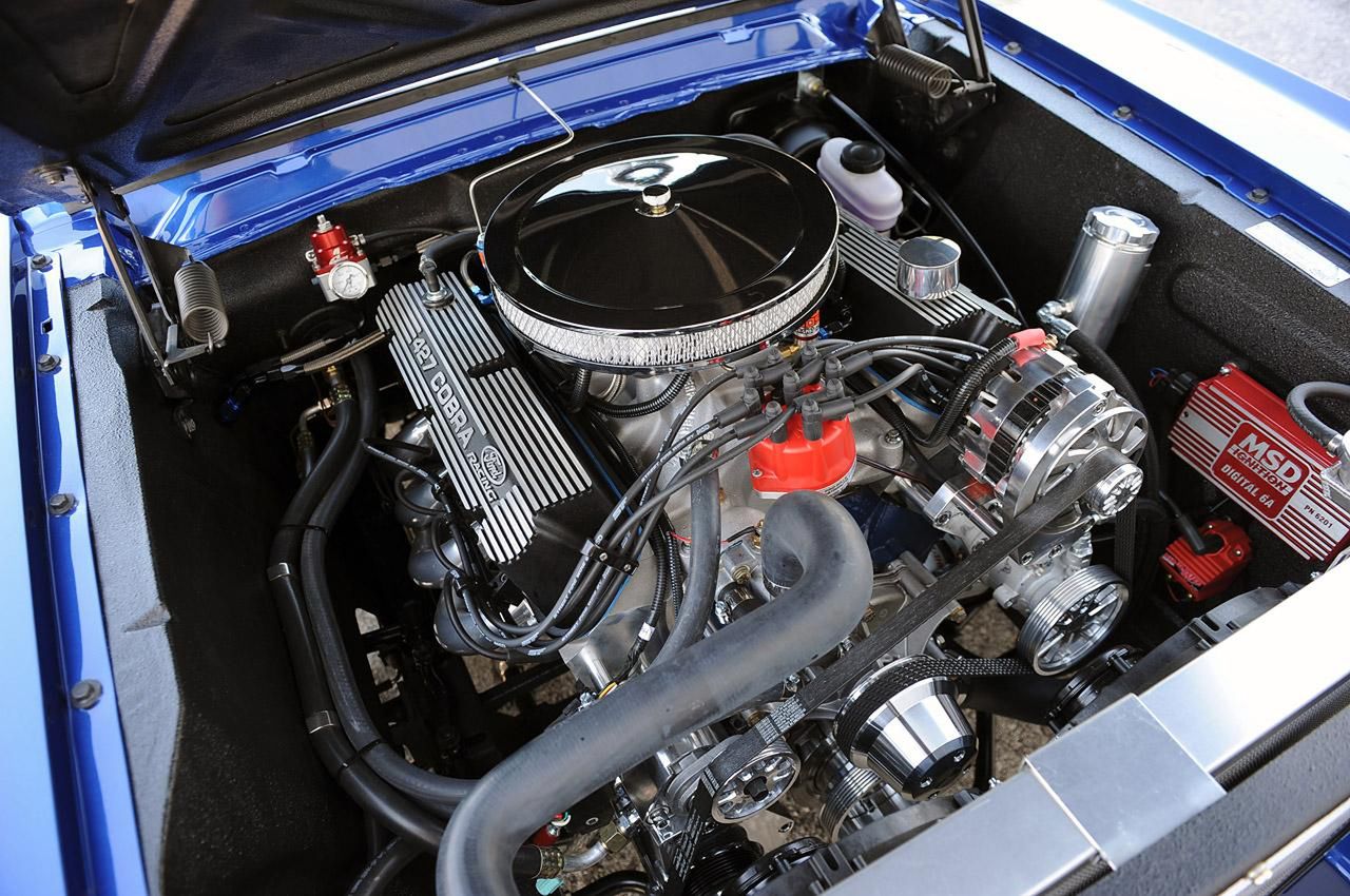 Classic Recreations 1966 Shelby GT350CR na efektownych zdjęciach [galeria] 42