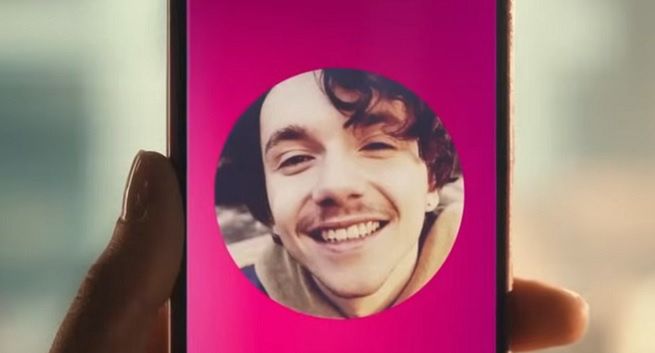 Asystent AI przez rok za darmo. W promocji dużego telekomu