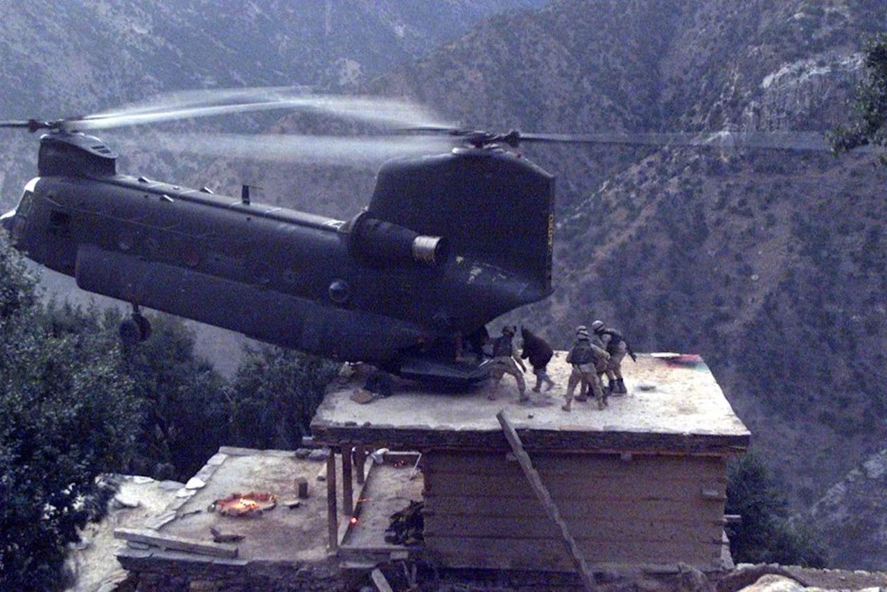 CH-47 Chinook w Afganistanie