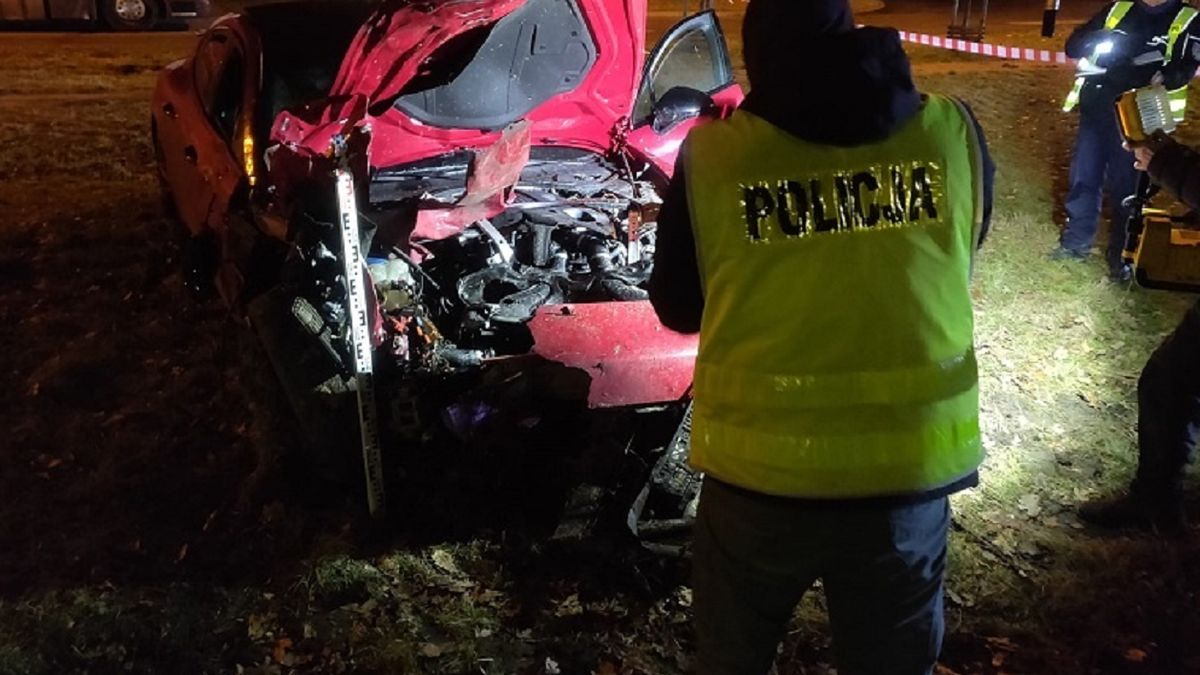 Porsche wjechało w daewoo matiza.