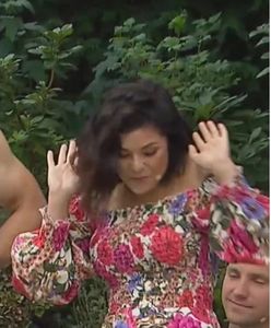 Katarzyna Cichopek zaszalała w programie na żywo. Pomogła rozebrać się jednemu z gości