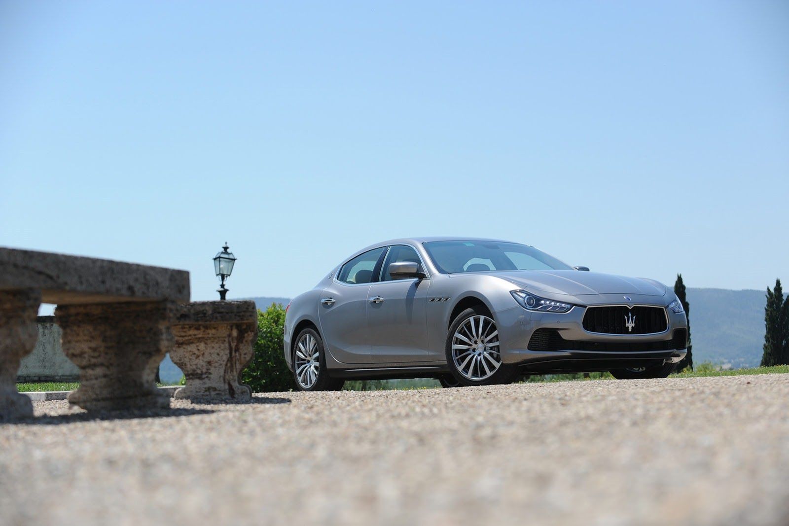 2014 Maserati Ghibli - Włosi wiedzą, co to piękno [galeria] 9
