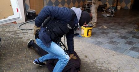 Żył z fałszywych zbiórek. Policja zatrzymała oszusta