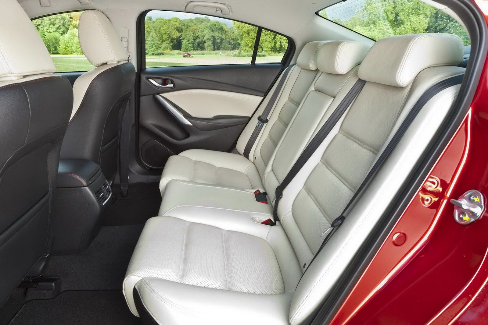 Mazda6 w najdrobniejszych detalach [galeria] 57