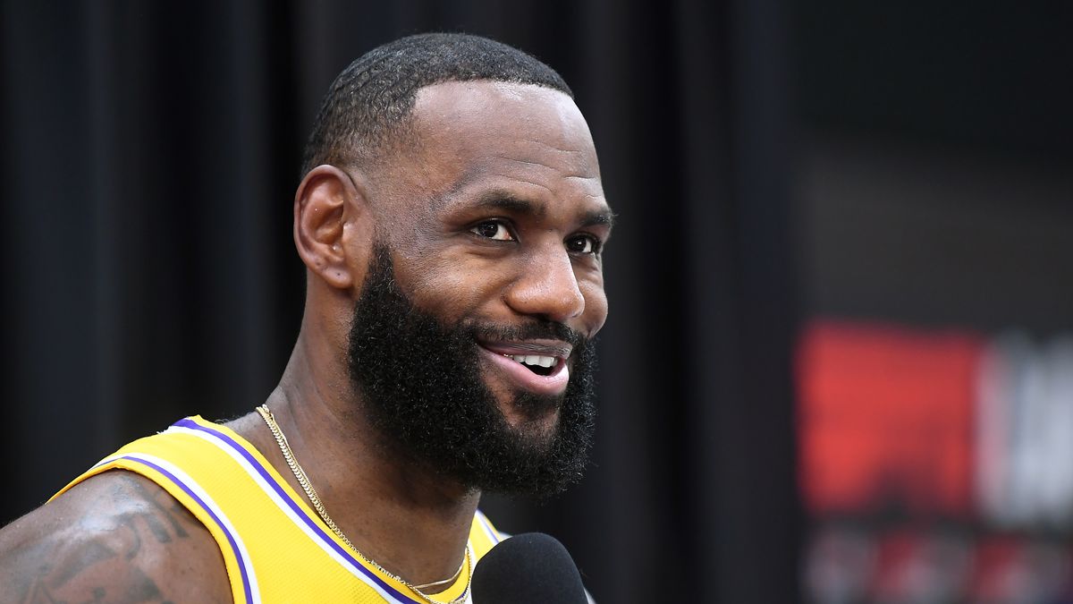 El Segundo, CA. September 28, 2021:  Lakers LeBron James does an interview during media day at the UCLA Health Training Center in El Segundo Tuesday. (Wally Skalij/Los Angeles Times via Getty Images)
