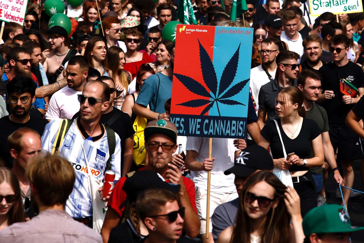 Germany legalises recreational smoking of cannabis.