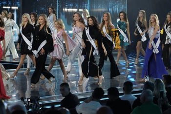 Wybory Miss Polski 2025. Jak wypadła reprezentująca Podlaskie Oliwia Kondracka z Augustowa?