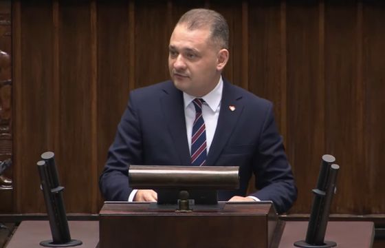 Dezinformacja ma być ścigana z Kodeksu karnego? Szef RMN: prawda sama się nie obroni
