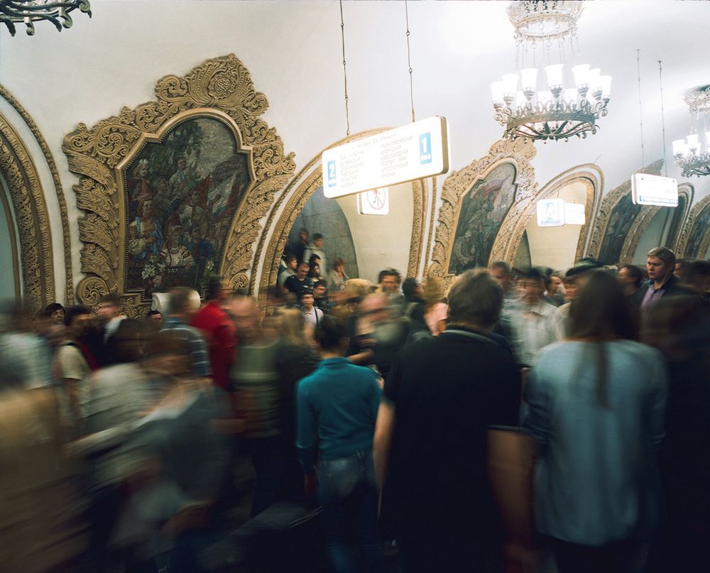 Mroczny, filmowy klimat moskiewskiego metra na zdjęciach izraelskiego fotografa 15