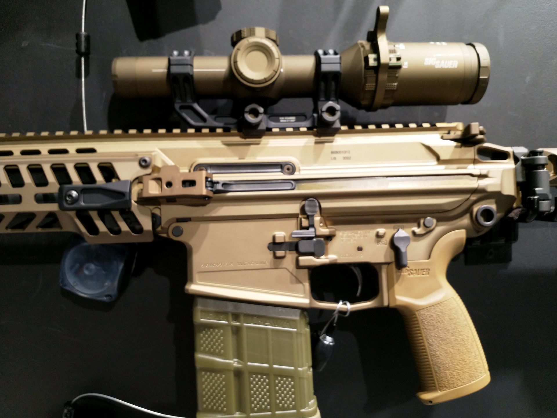 Nowy SIG Sauer MCX-SPEAR z programu NGSW na targach MSPO.