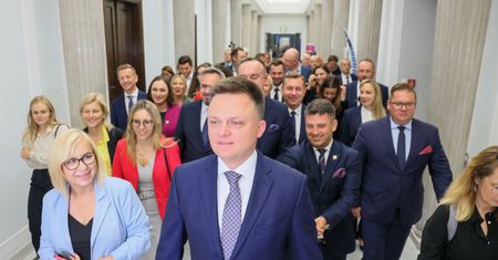 Wakacje kredytowe tylko dla garstki? Ekonomista o projekcie Polski 2050